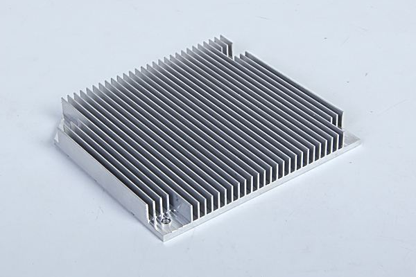 如何判断精密电子散热片质量?「锐硕五金」