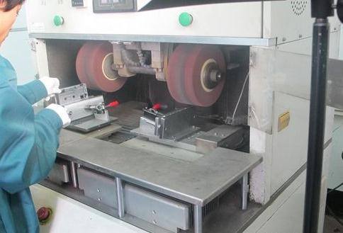 精密冲压件表面后加工有哪些常见种类呢？「锐硕五金」