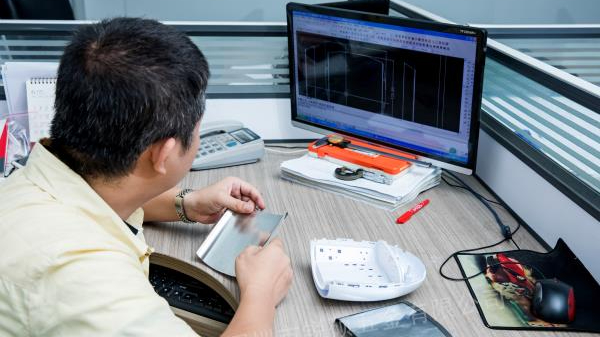 深圳精密冲压件厂家