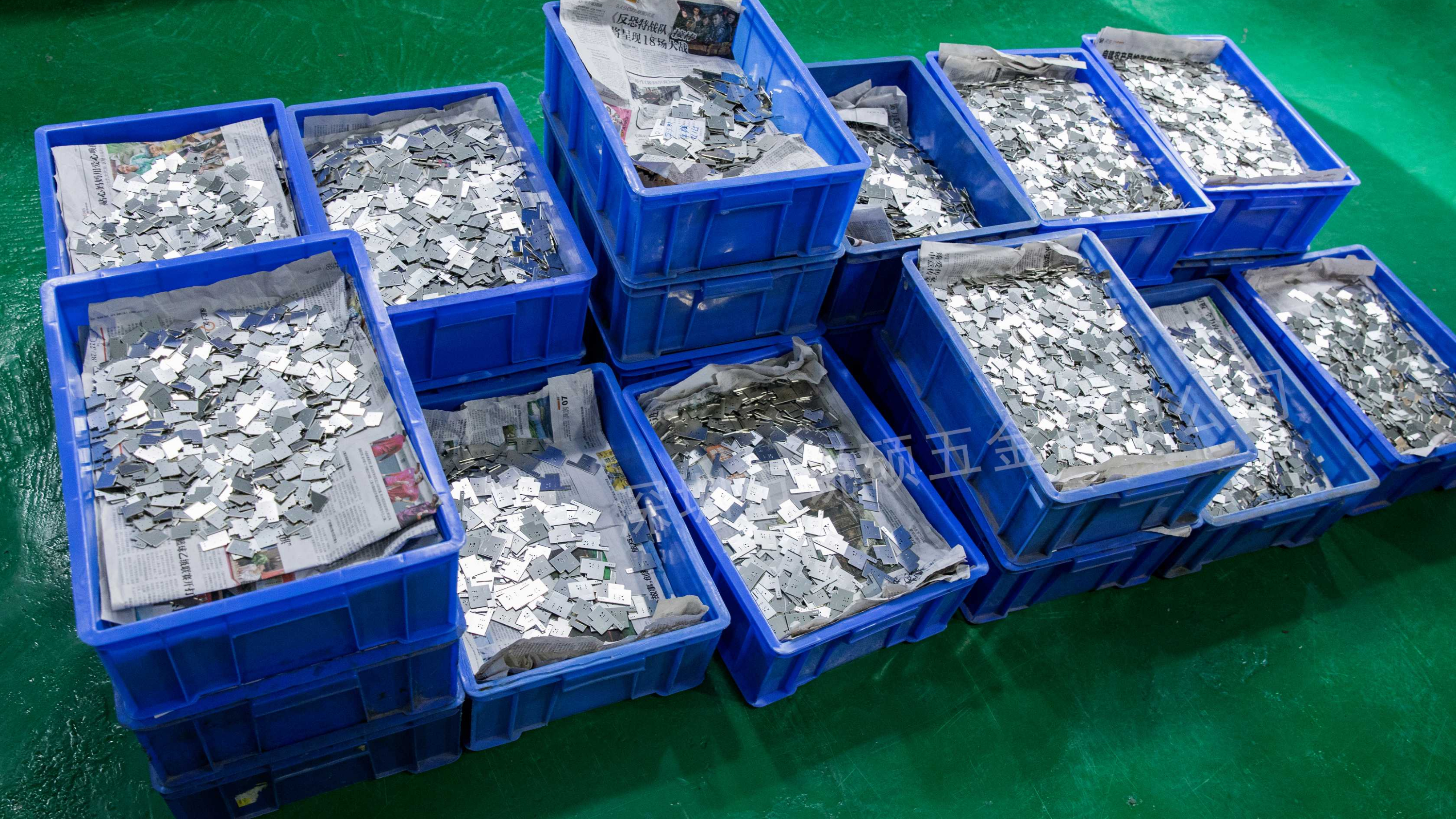 精密冲压件加工的特点【锐硕五金】