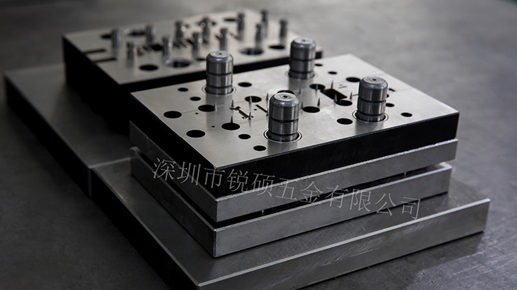 锐硕五金带你了解五金外壳加工技术