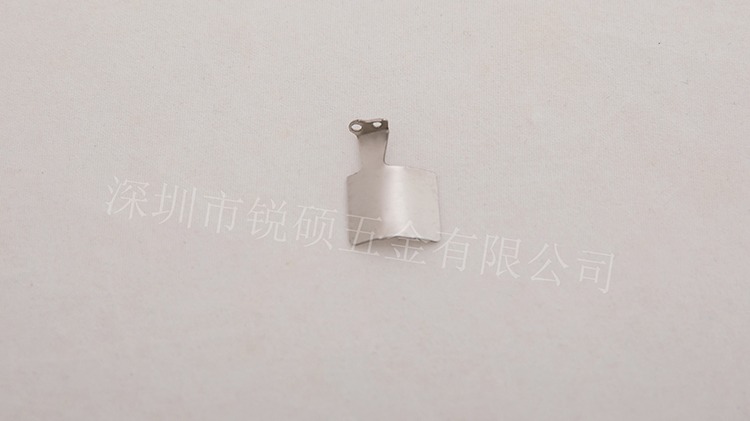 如何选择五金冲压件的材质?