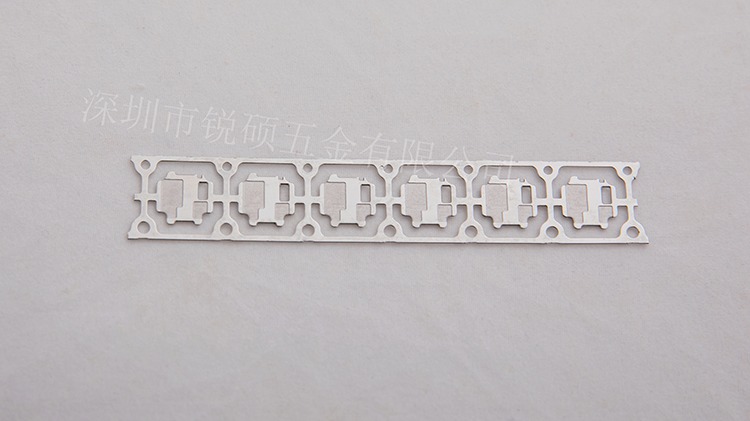 浅析连接器端子模具的加工需求